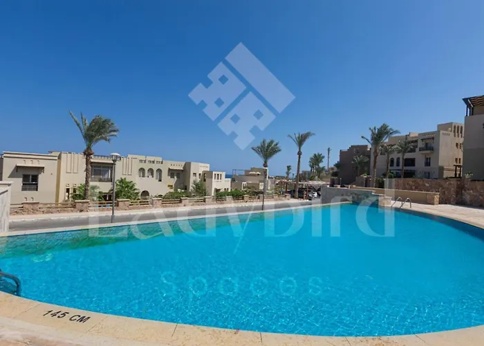 Ladybird - Azzurra Breeze Apartment Hurghada